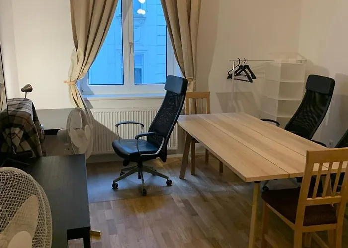 Apartment Two In Walking Center 4 1 Pax